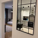 Aurum Hills Apartment *