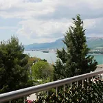 Aurum Hills